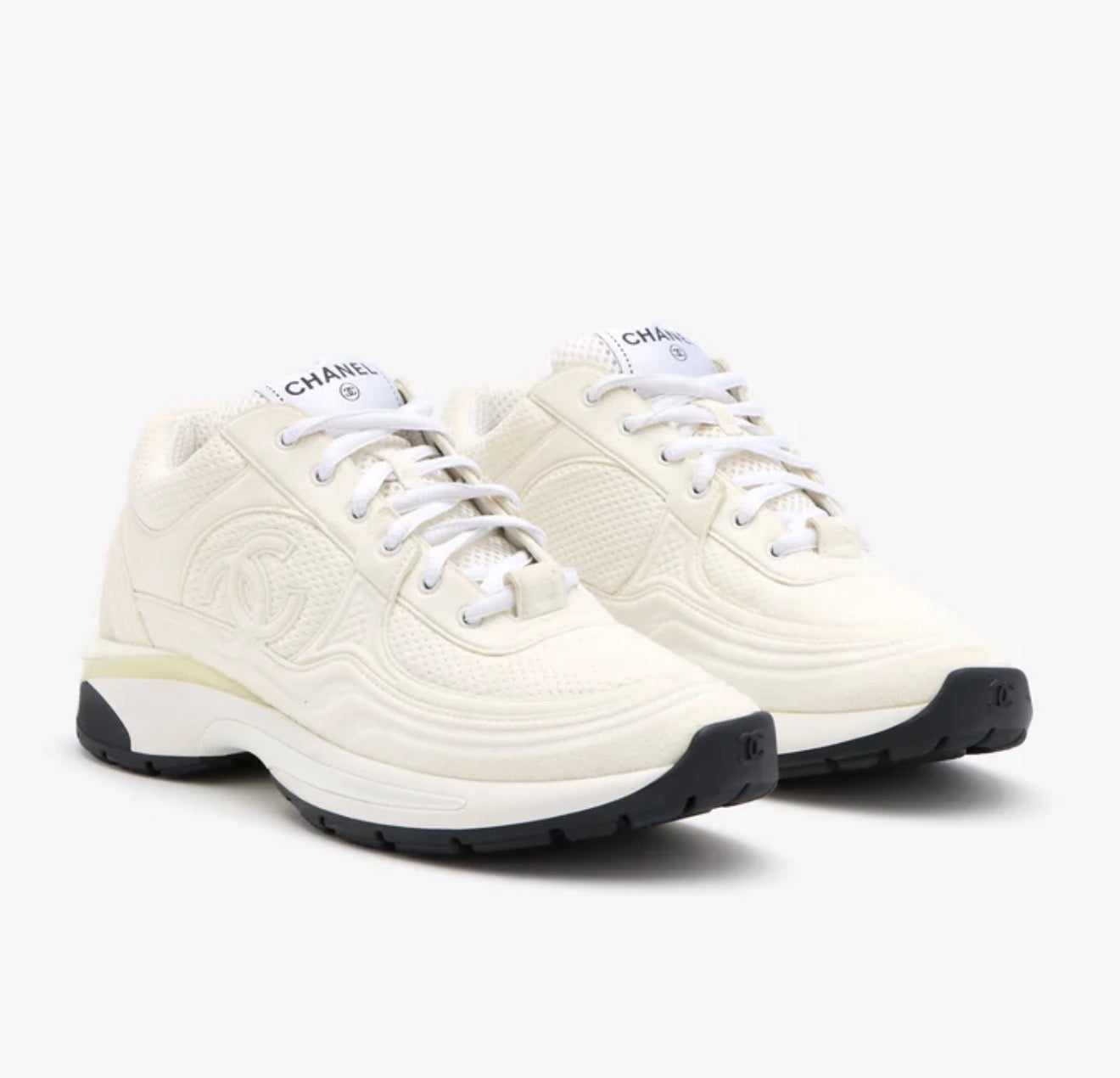 C white trainers